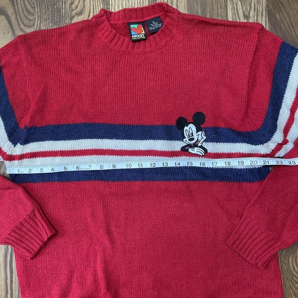 Vintage 90s Disney Mickey Unlimited Mickey Mouse Wool Blend Red Pullover Sweater - Picture 8 of 9